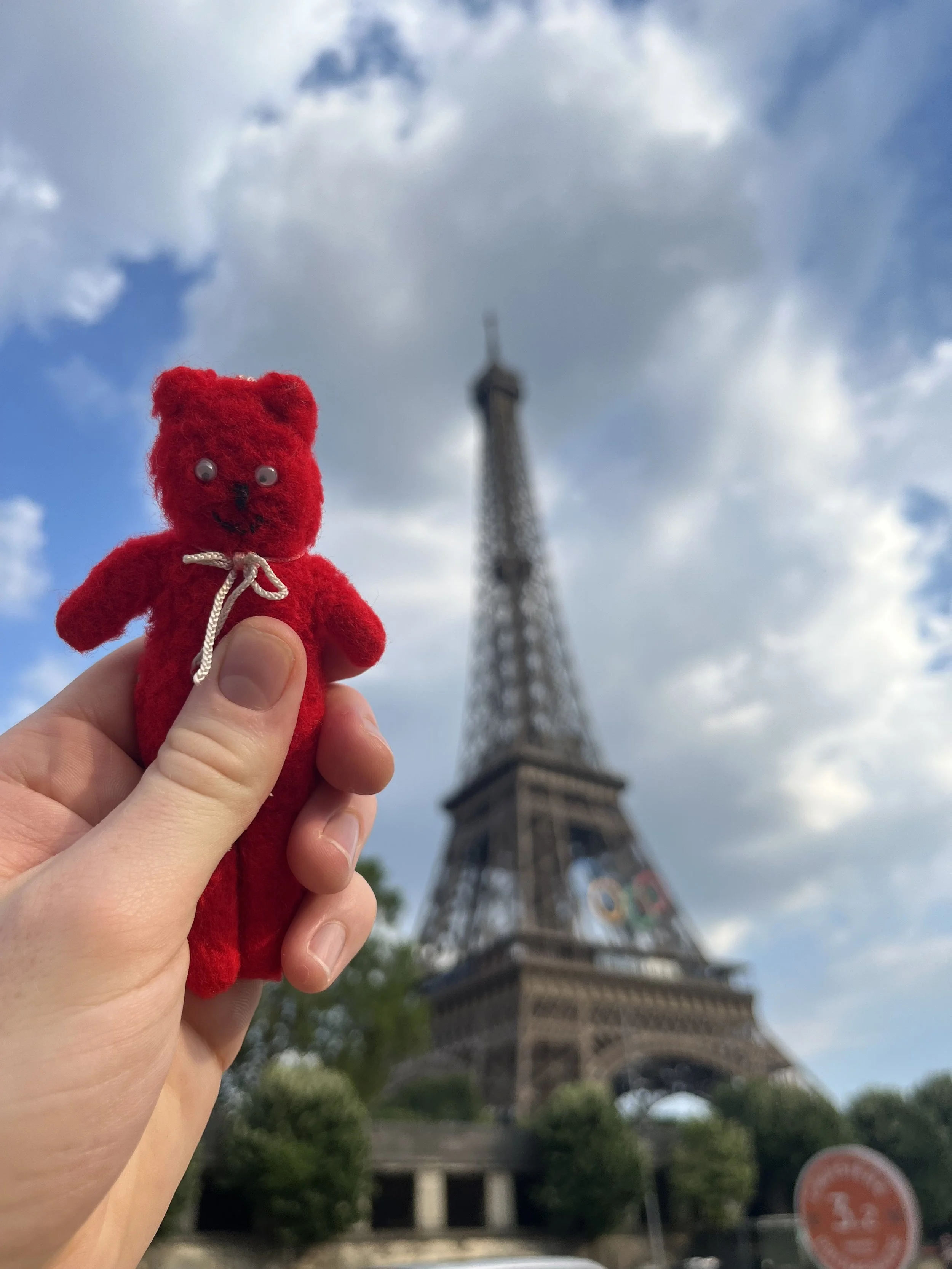Chester in Paris