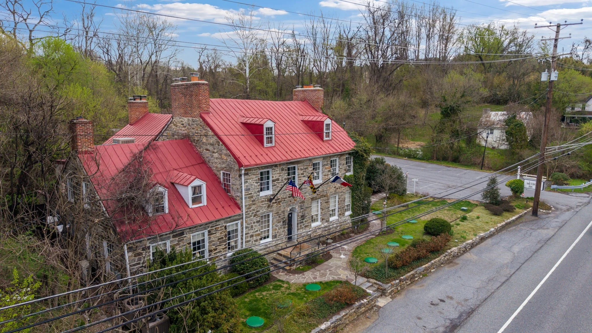 19-web-or-mls-Corbett 19.jpg