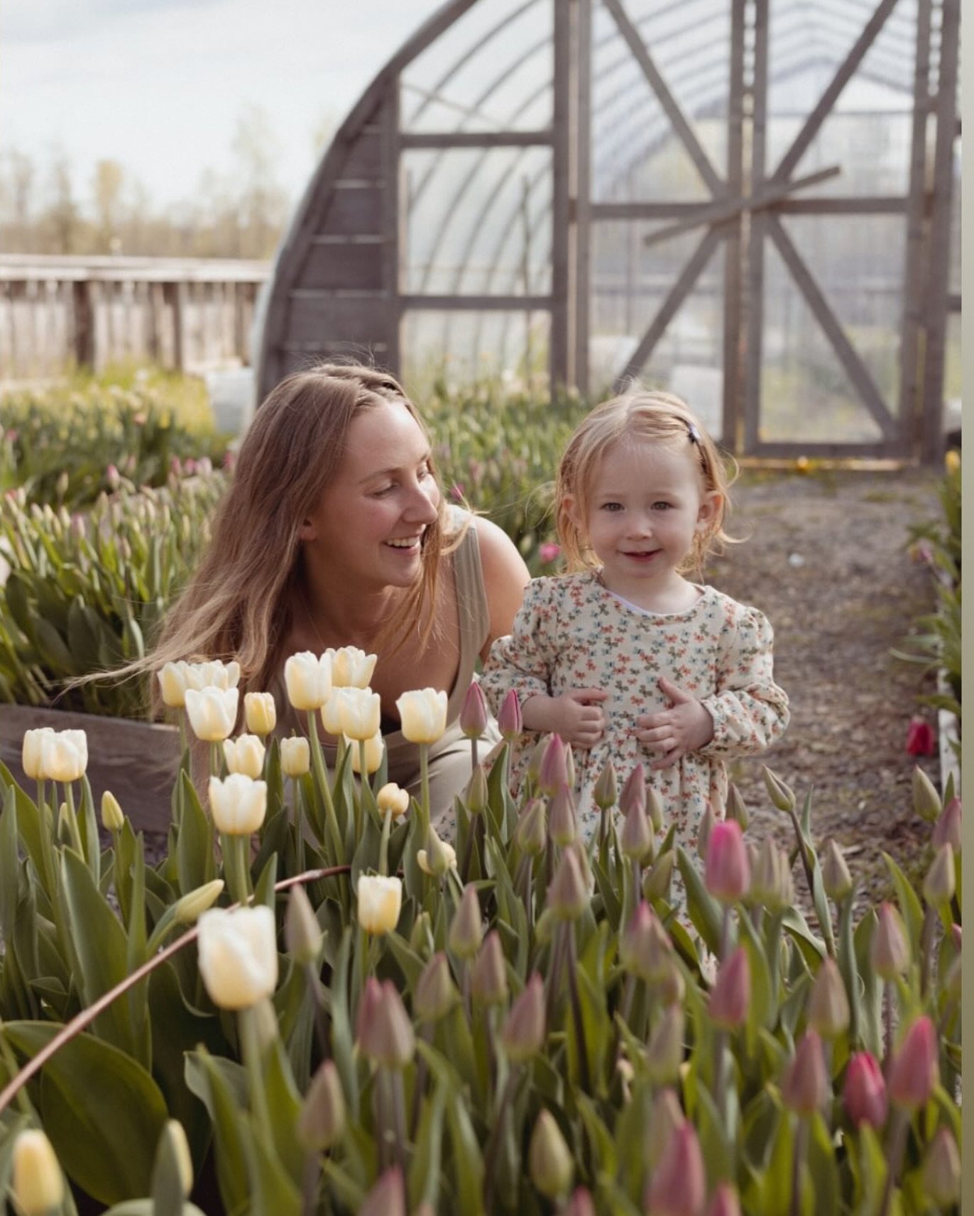 These cuties showed up to our photo day with @fablewoodphotography during tulip season. 

All the photos turned out so great and we wanted to thank all the mommas and others who supported us this week.

We had such a great time hosting you, hearing y