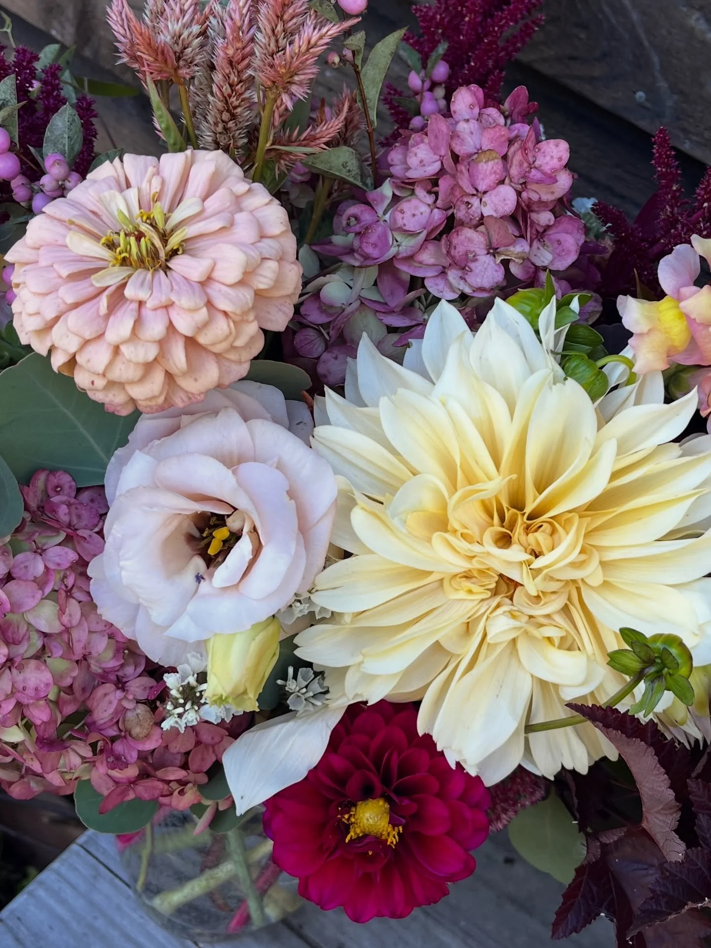 Today&rsquo;s palette for Miss M&rsquo;s big day👰🏼&zwj;♀️