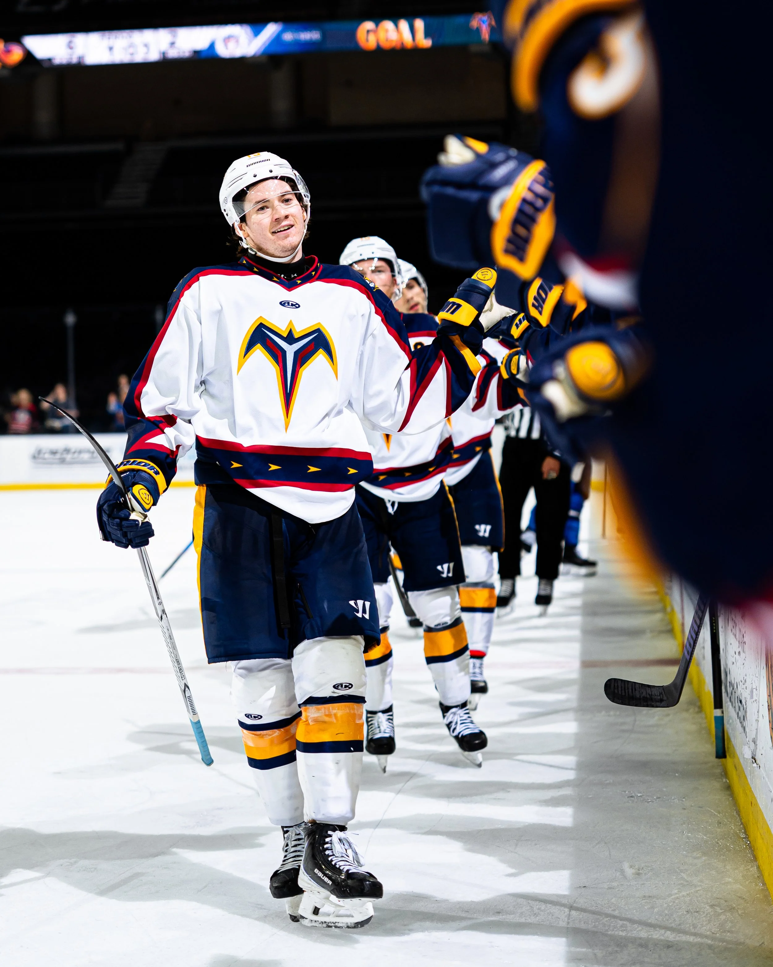 20260328_Glads_SB14548.jpg