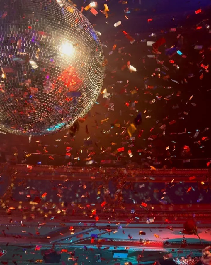 first pic - July vibes ✌🏾
last video - my daily life 
last pic - current mood