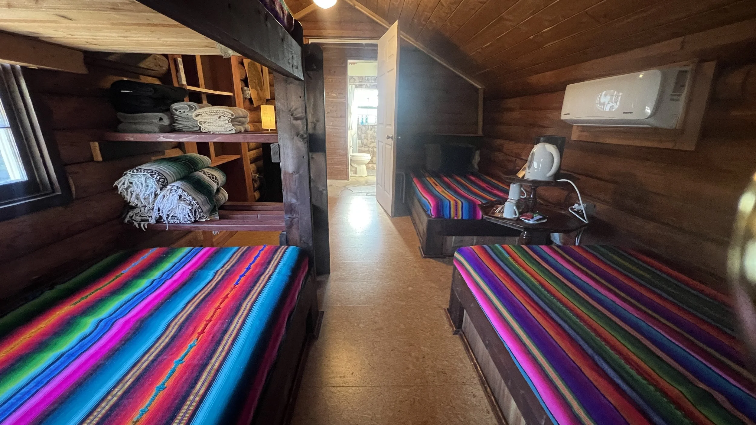 CEDAR CABIN - SHARED