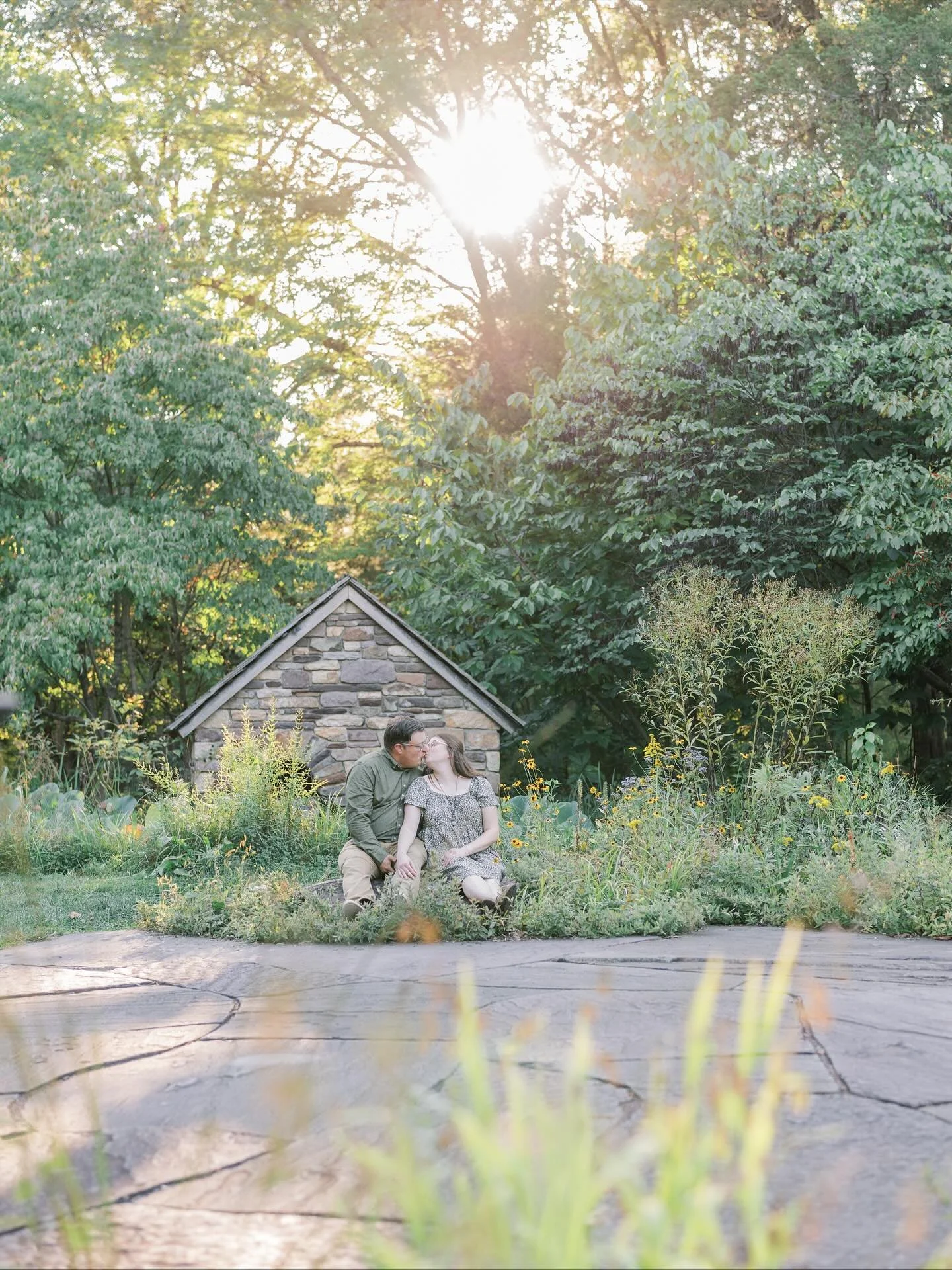 It&rsquo;s gallery delivery day for Carolyn + Ben 💌. I had so much fun exploring @bowmanshillwildflowerpreserve with them a few weeks ago and we had such lovely lighting and backdrop for their engagement session. So many stunning spots at this venue