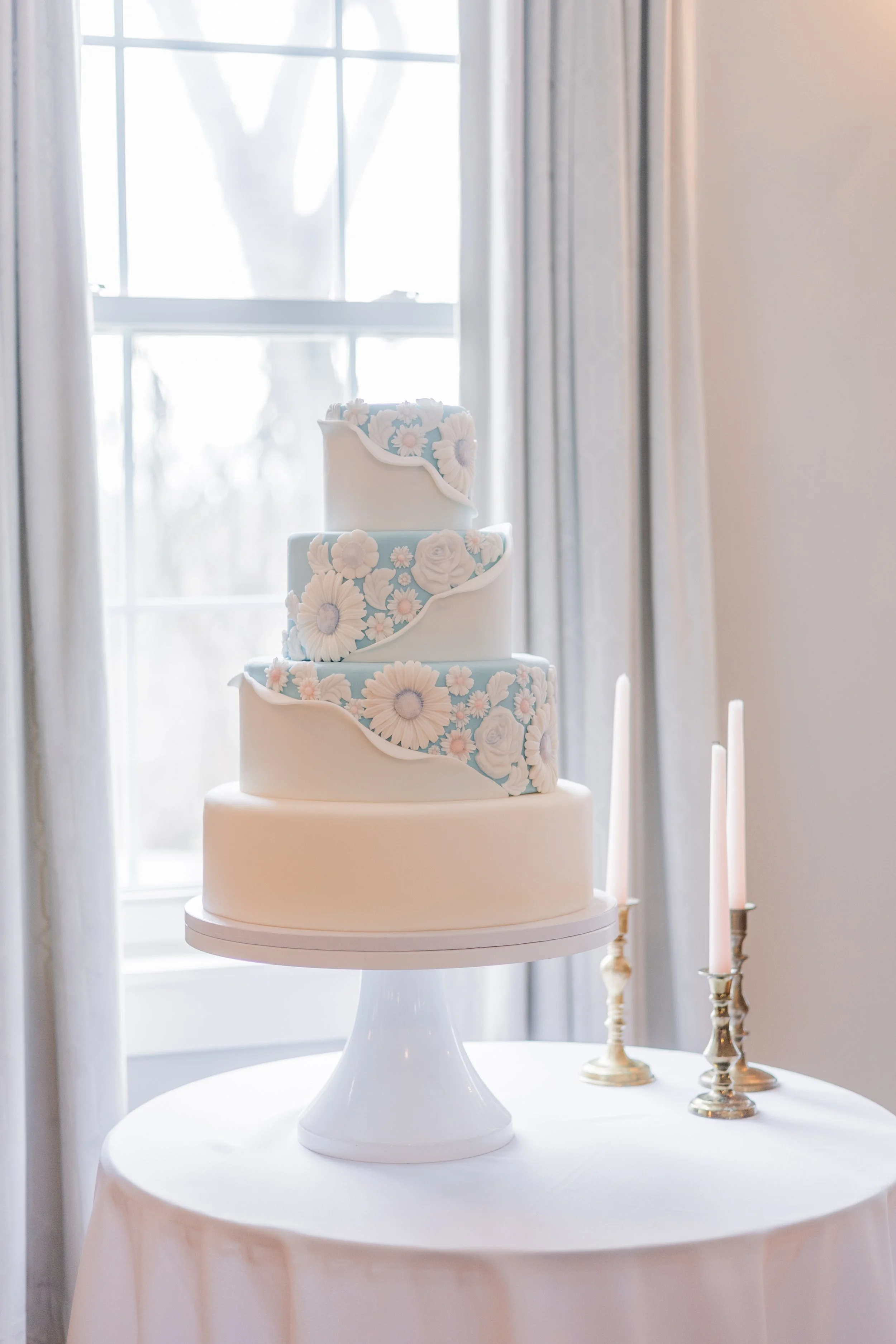 Laura Gares Photography - Overhills Mansion 116.jpg