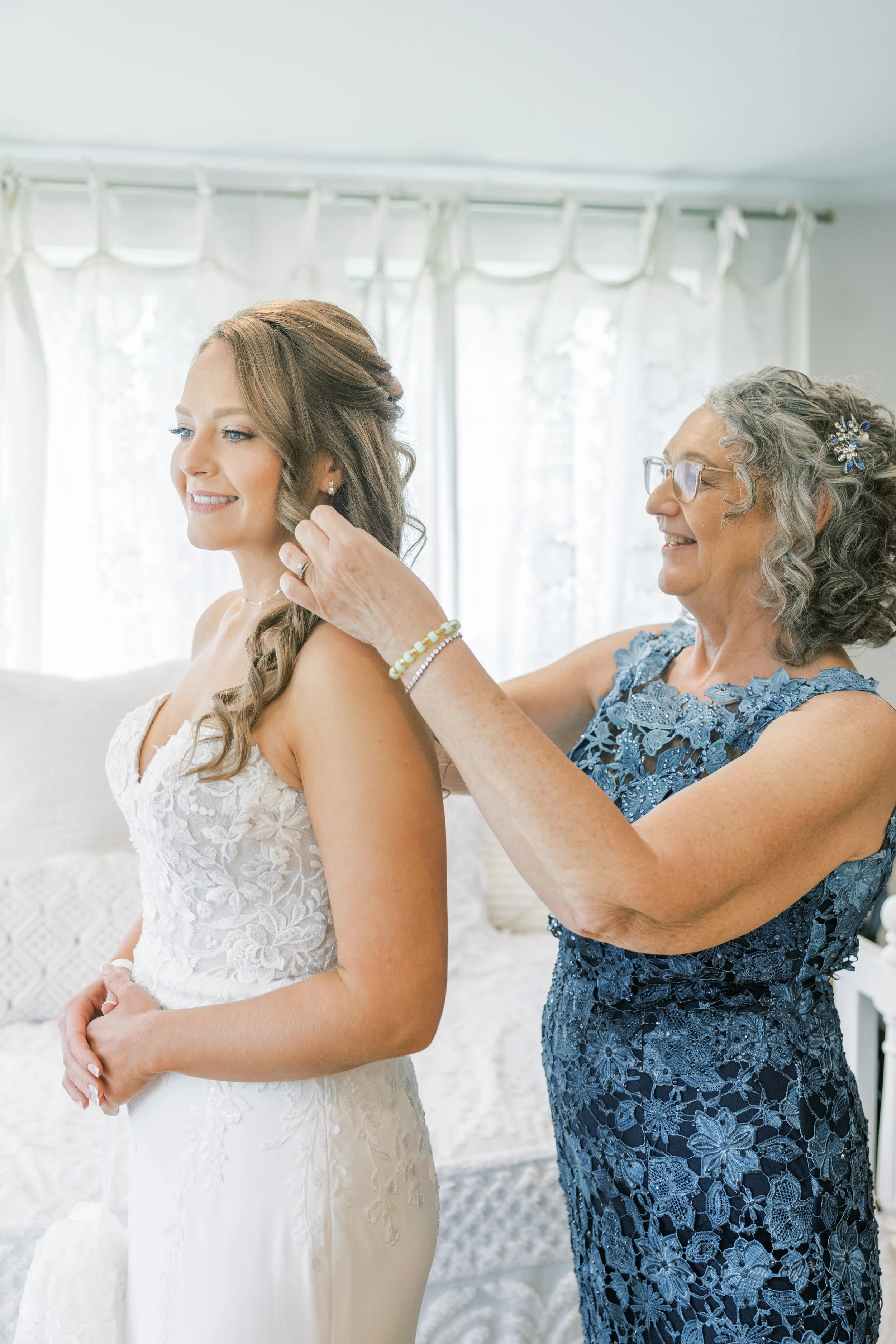 LGP - Christina and Phil 00-3-3-.jpg