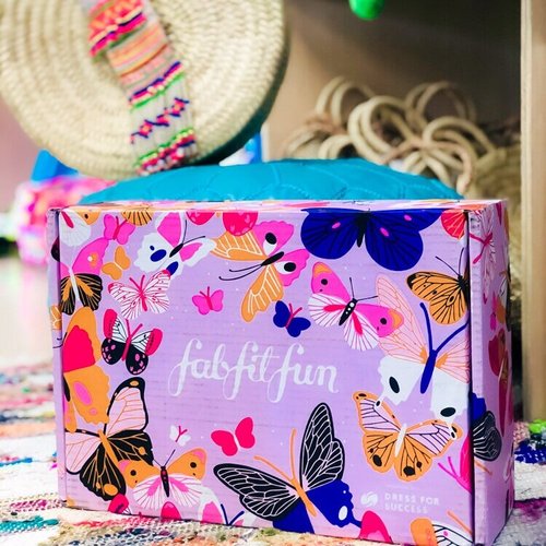 FabFitFun collaboration with Amanda Perna