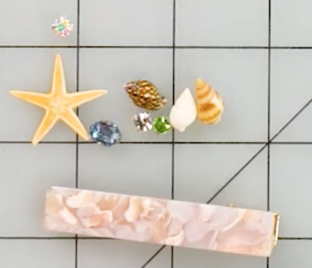 AMANDAPERNA_HAIRCLIPS_PLACEMENT