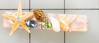AMANDAPERNA_HAIRCLIPS_PLACEMENT2