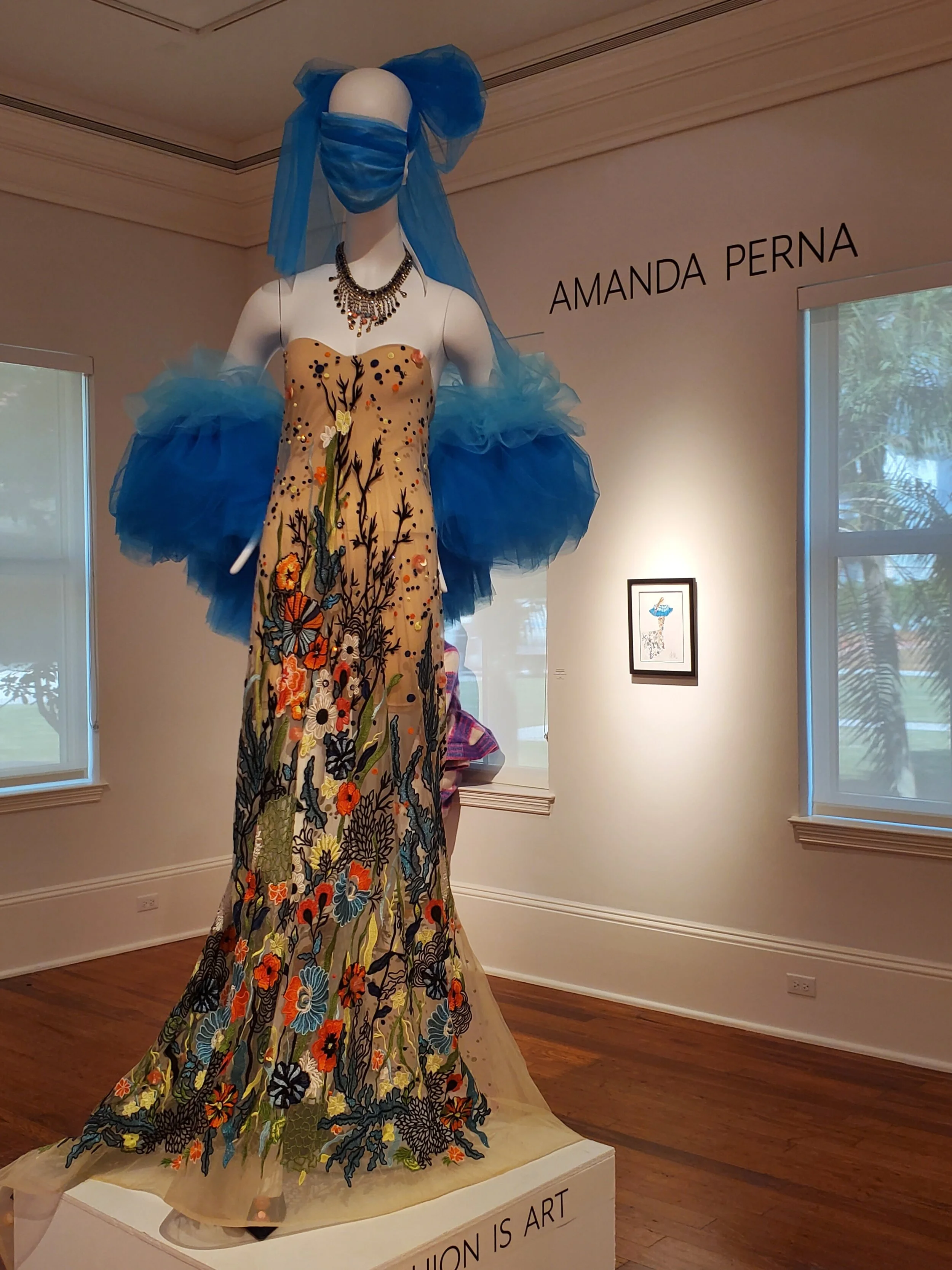 AMANDAPERNA_ARTCOUTURE2.jpg
