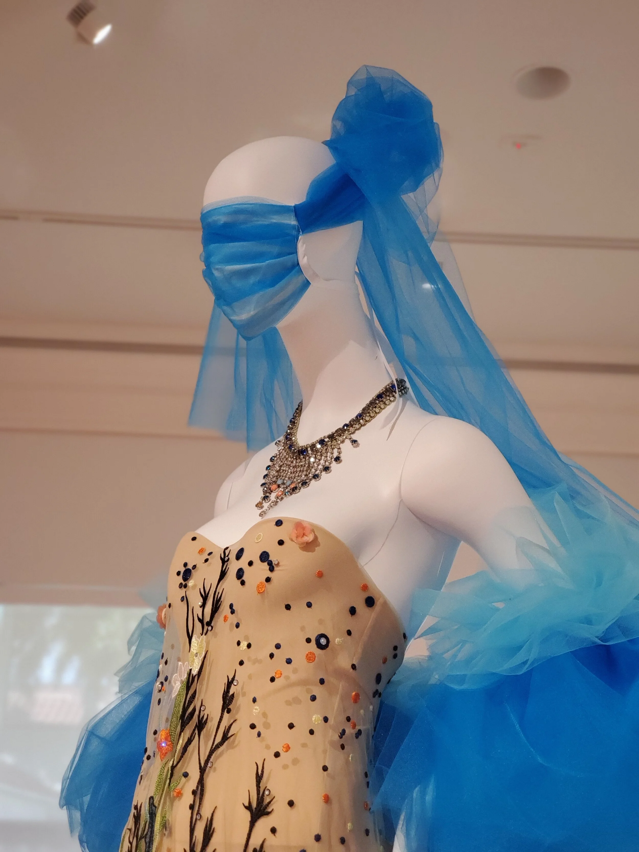 AMANDAPERNA_ARTCOUTURE3.jpg