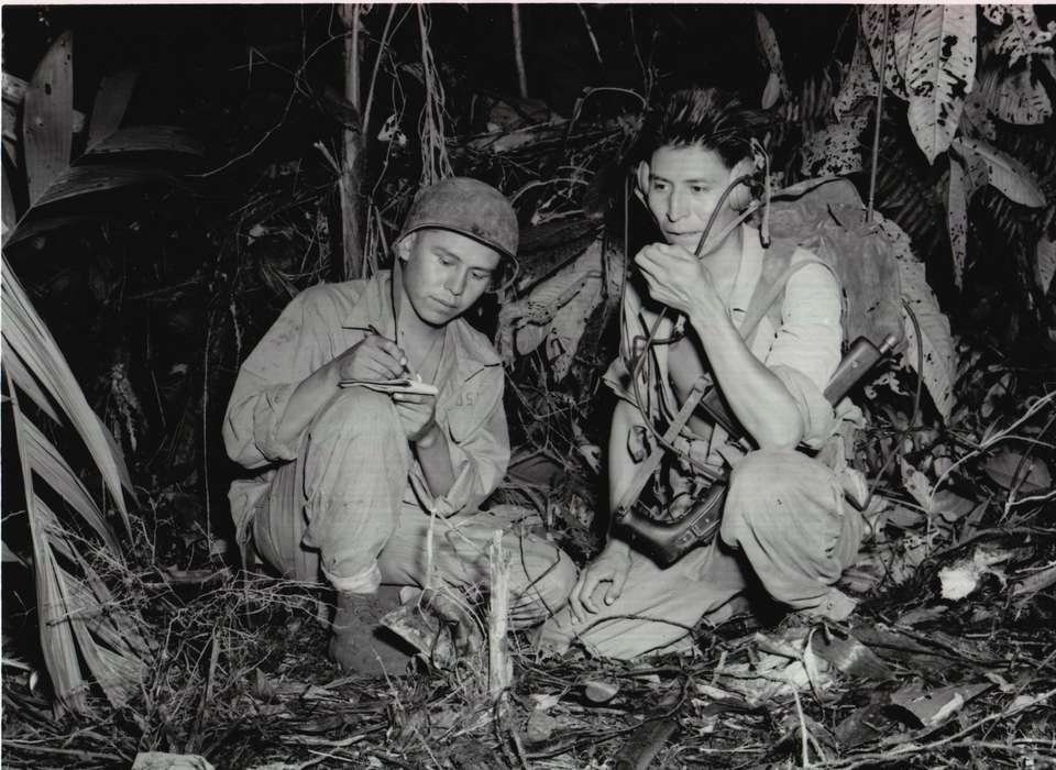 Walking in Beauty: Chester Nez and the Navajo Code Talkers