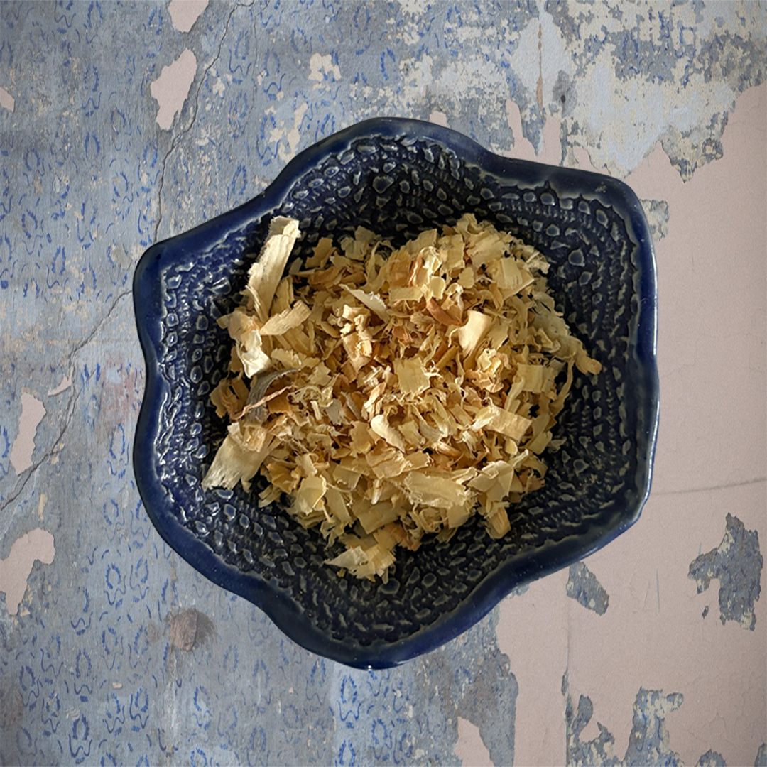 10GM Piñon wood flakes incense