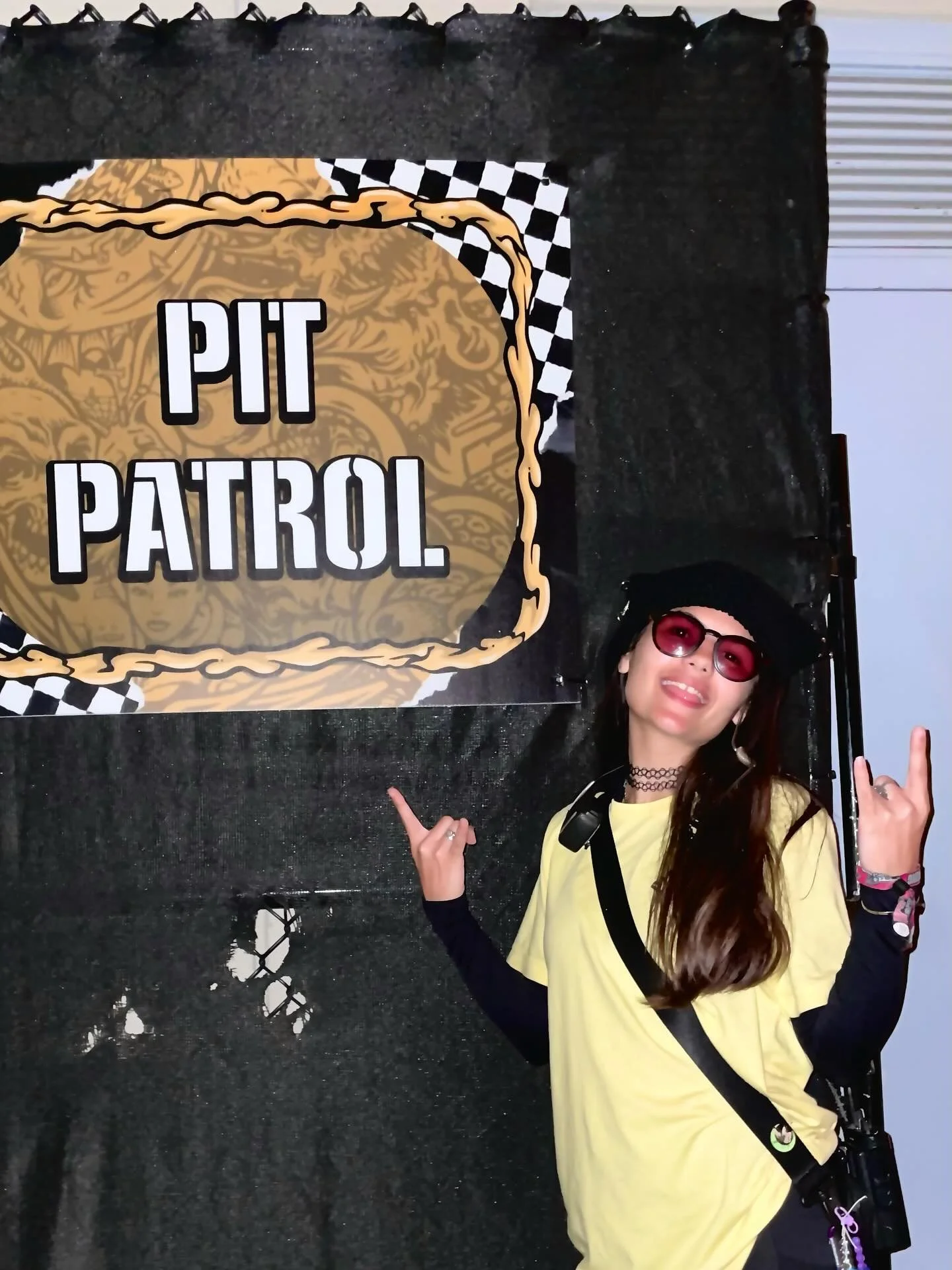 once an emo kid, always an emo kid🤘

s/o to my dad for taking me to warped all those summers, to the bands i grew up with that are bigger &amp; better than ever, and to the ground control/pit patrol team- the best job i could ever ask for

i made it