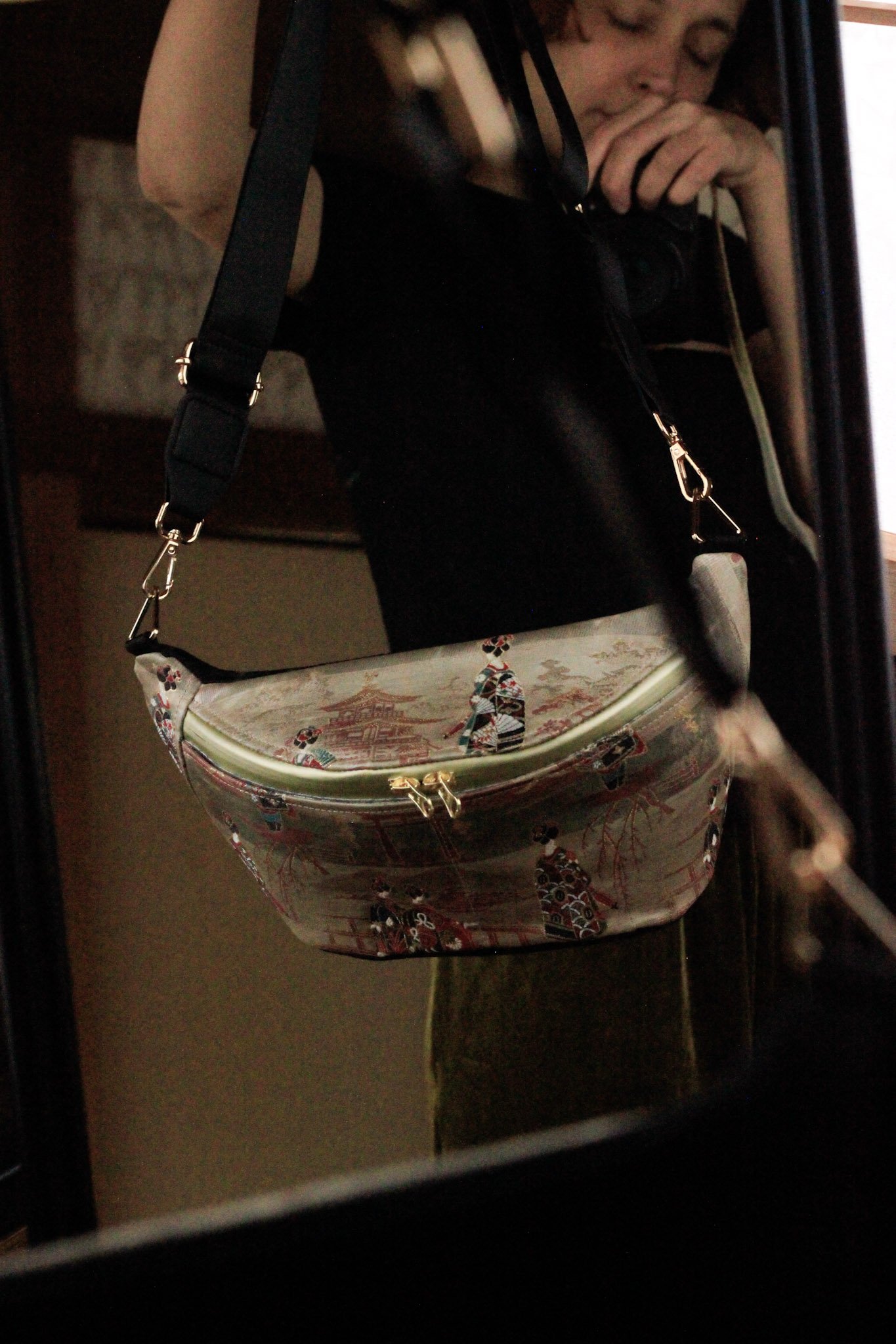 kyoto-views-bumbag-6.jpg (Copy)