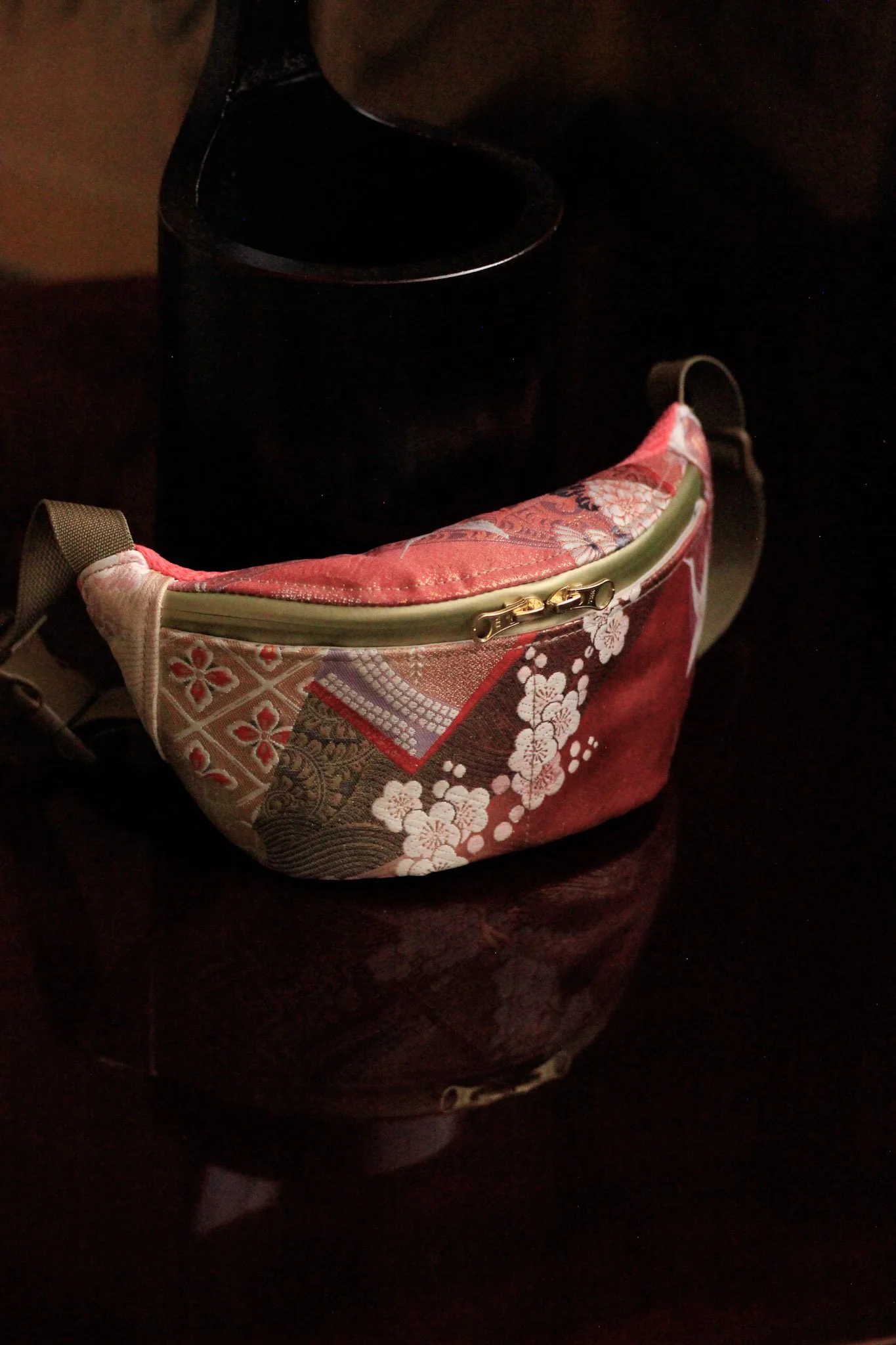 small-bumbag-pink-flowers-cranes-web4.jpg