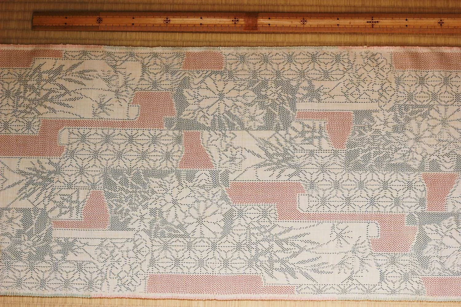 Miyazaki Kasuri — tsumugi svileni tanmono