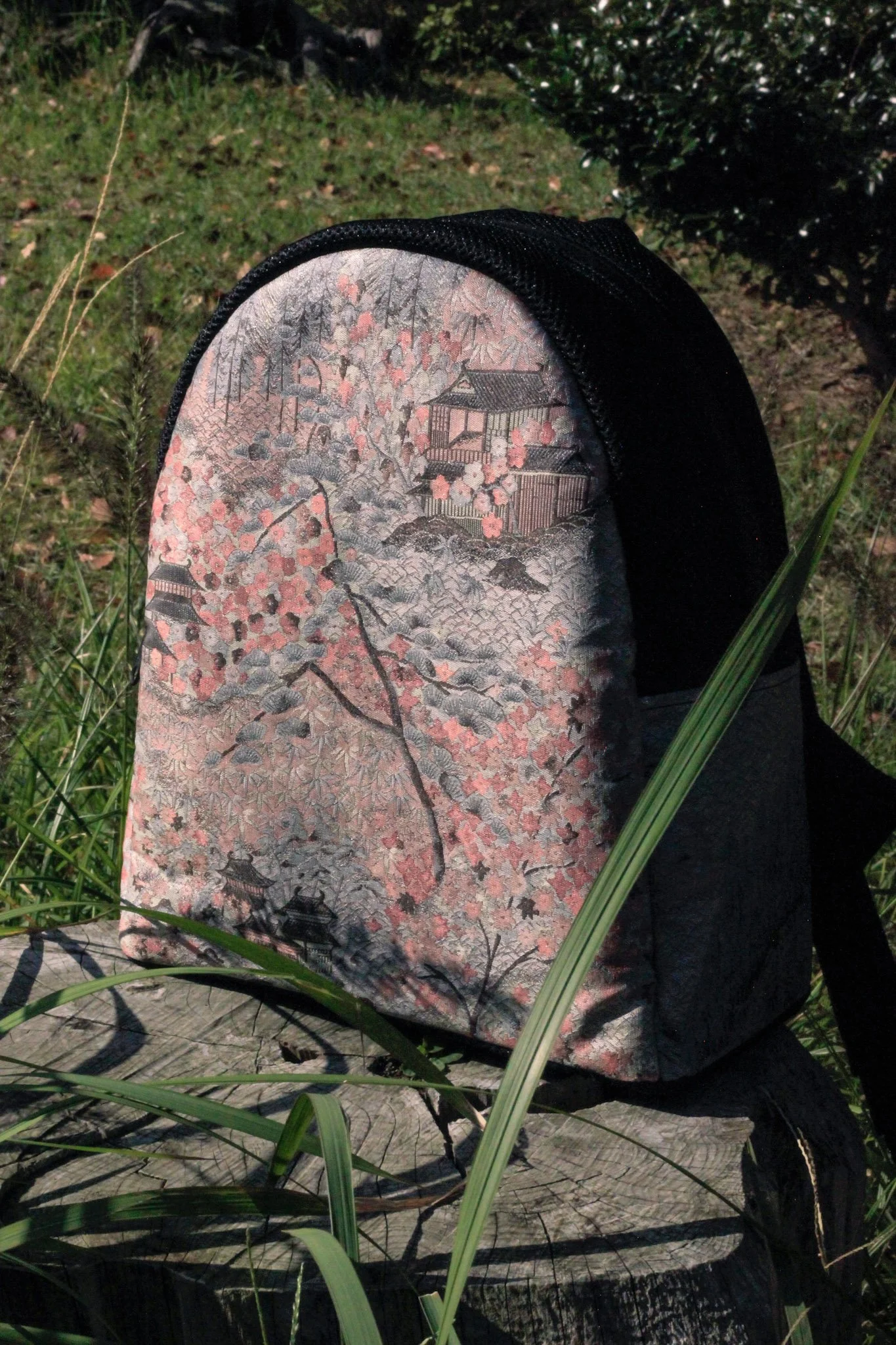 2-Backpack Addison 2web.jpg