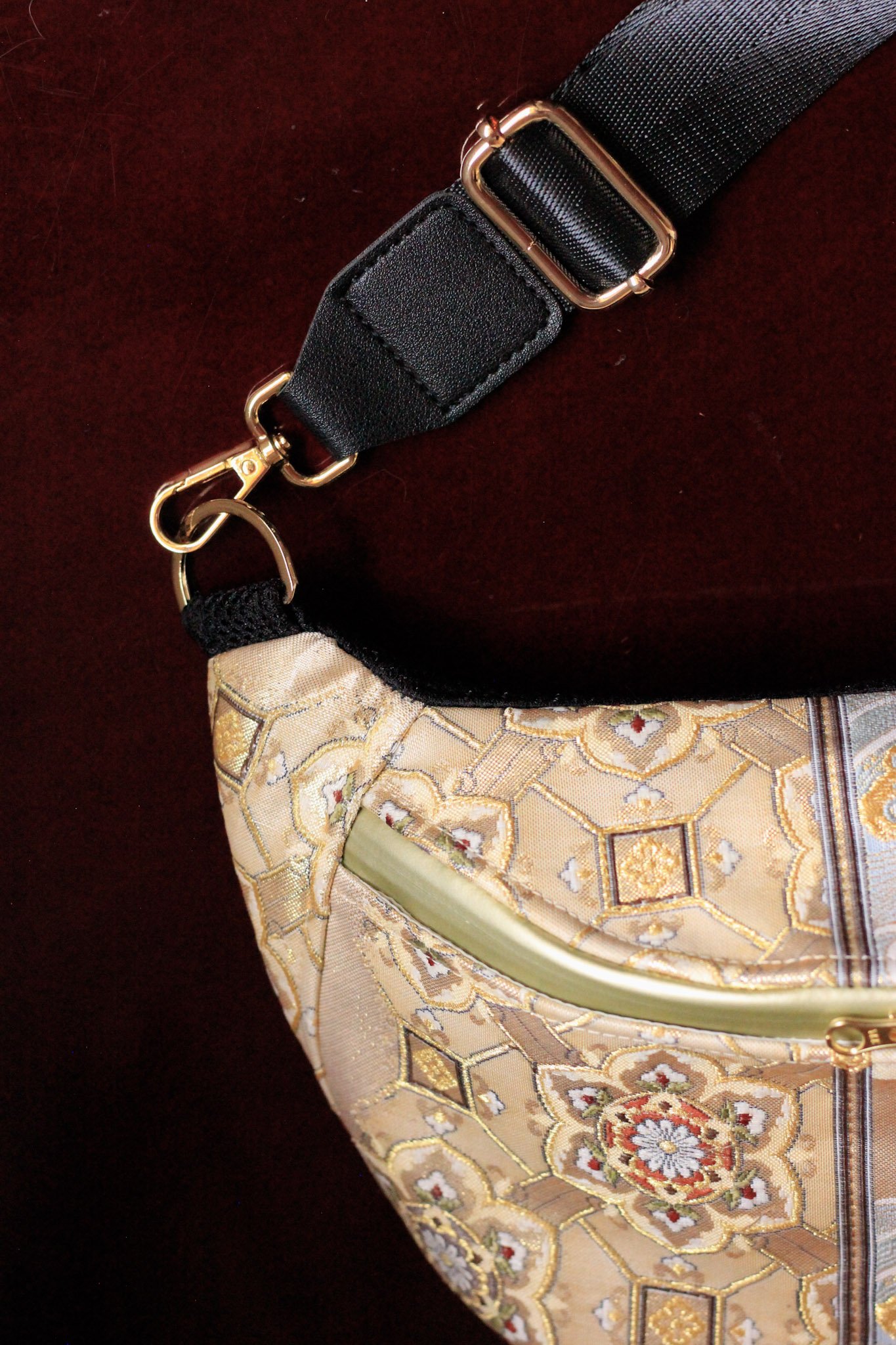 gold-cranes-bumbag-web-6.jpg
