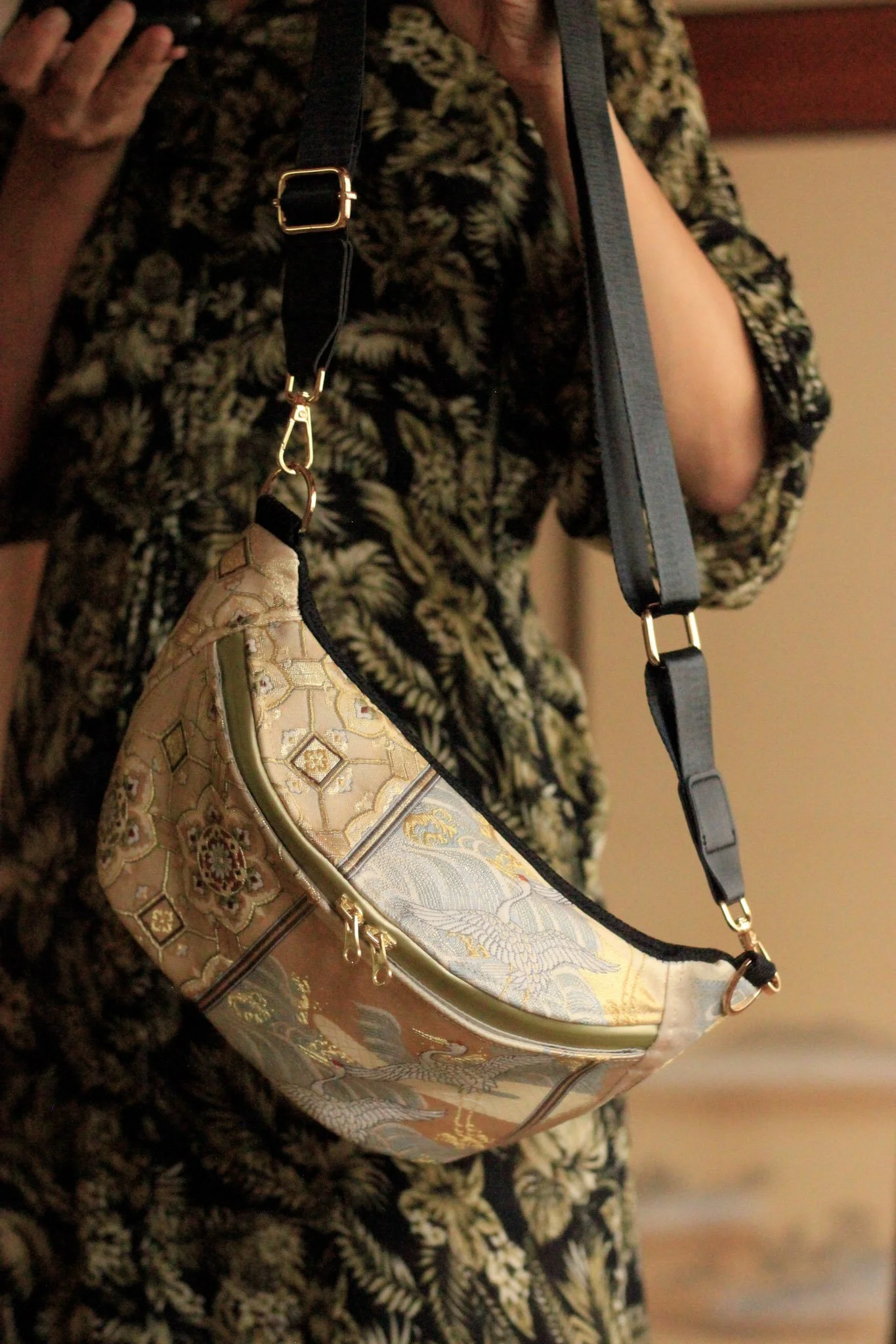 gold-cranes-bumbag-web-3.jpg
