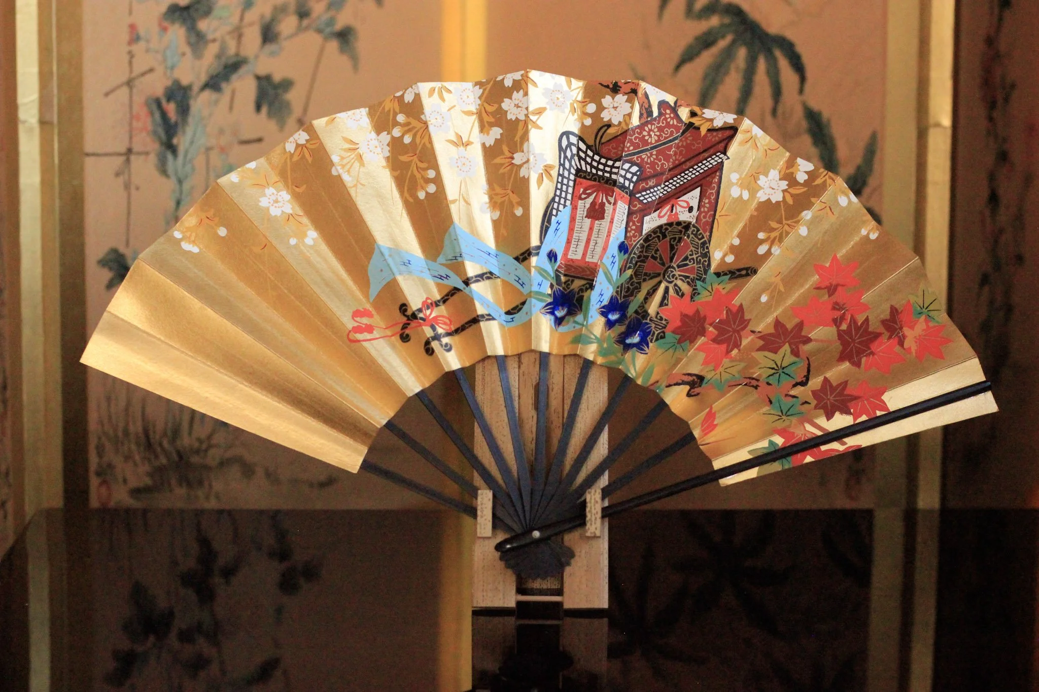 gosho-guruma-paperfan-13.jpg