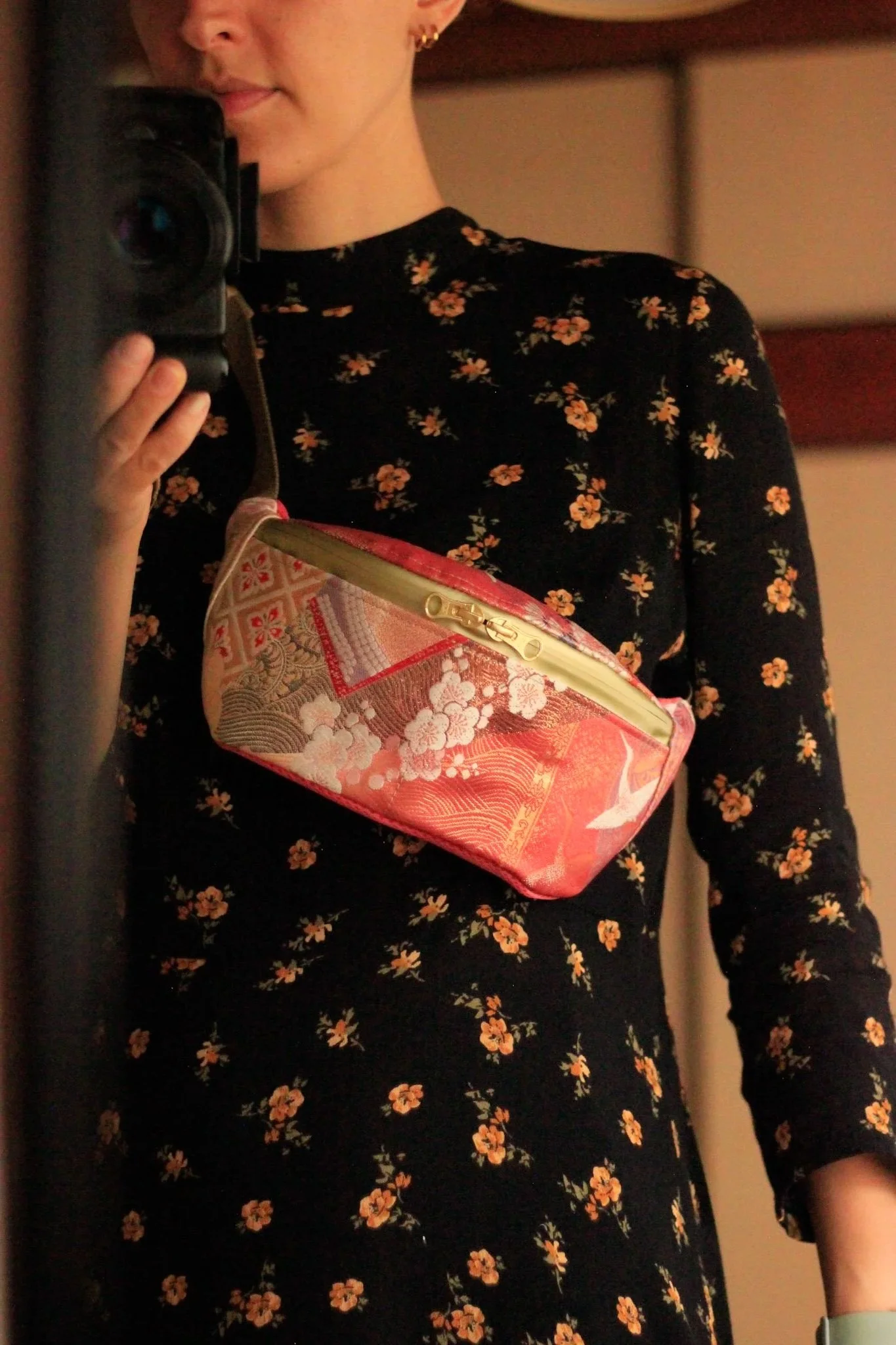 small-bumbag-pink-flowers-cranes-web2.jpg