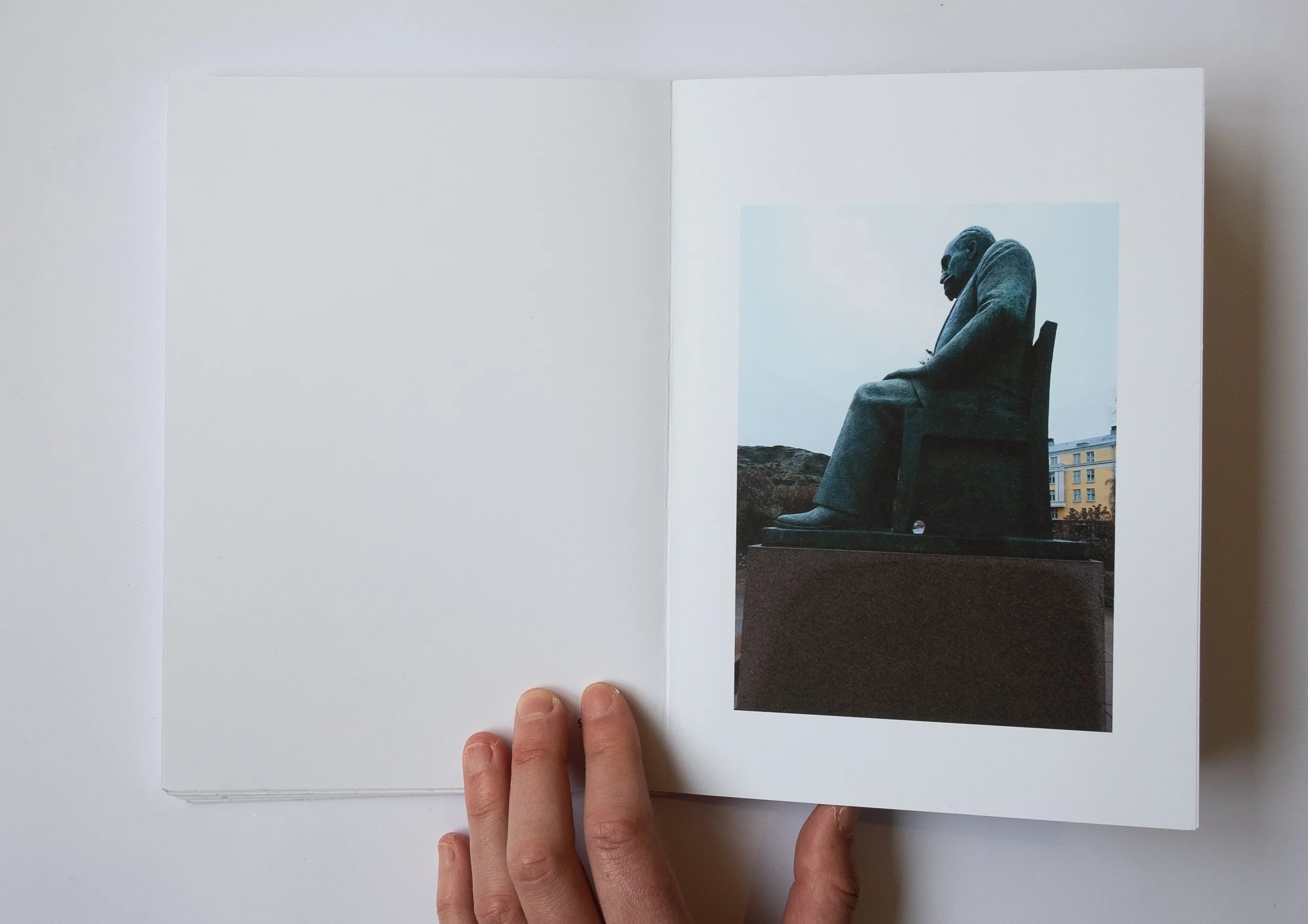 statue of a sitting man in Helsinki