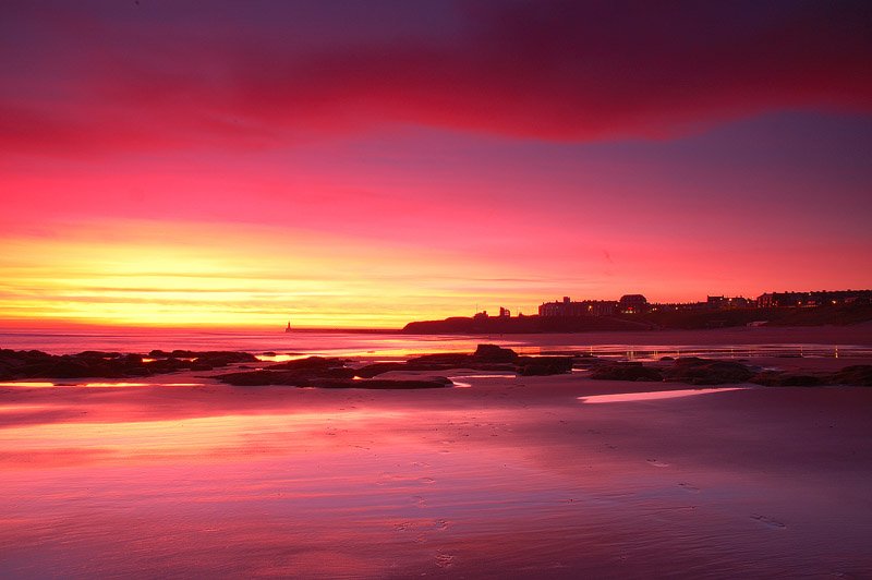 longsands-beach-sunrise-tynemouth-nick-cockman-2.jpg