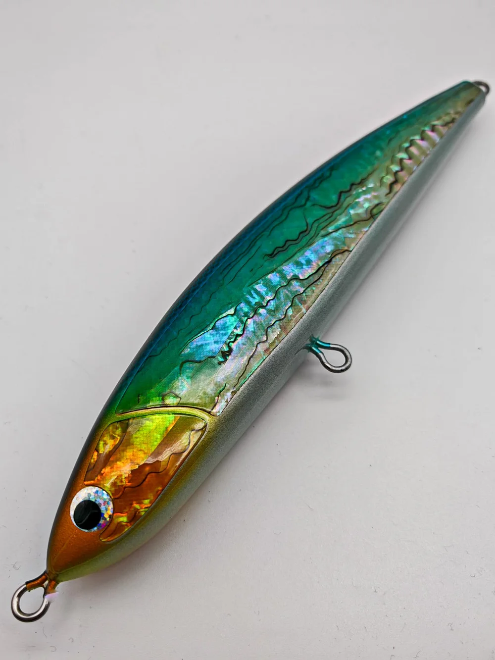 Leurre Flottant Fish Trippers Liber Tango – 180 Mm, 75 G – Pêche En Mer – Modèle 02 (2302) – Neuf