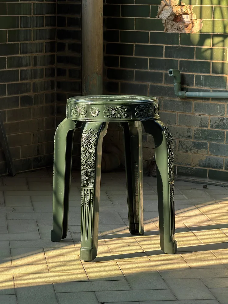 Rumba Bor Buabok green woven stool