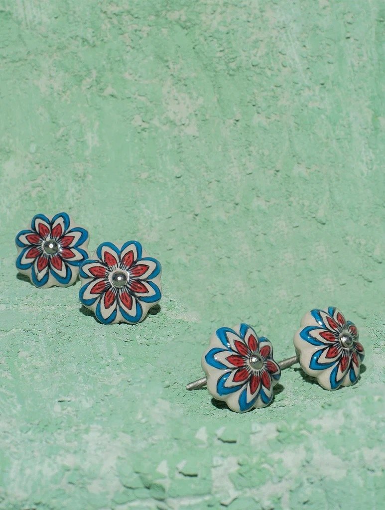 BluePotteryDoorKnobs-Blue_RedFlower_Setof4_-BPICH10A_1024x1024 Large.jpeg