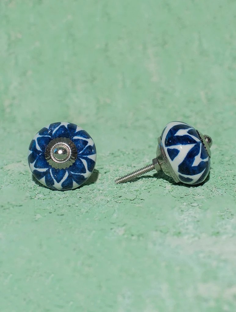 BluePotteryDoorKnobs-BlueFloral_Setof2_-BPICH3A2_1024x1024 (1).jpeg
