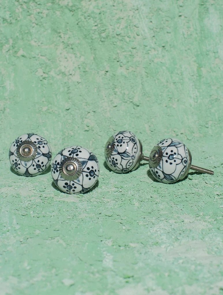 BluePotteryDoorKnobs-Black_WhiteFloral_Setof4_-BPICH6A2_1024x1024.jpeg