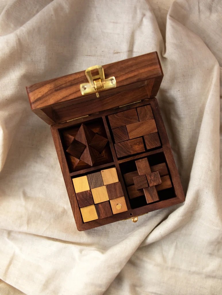 HandcraftedWoodenPuzzlesWithBox_Setof3_-ARWNGN1_1024x1024.jpeg