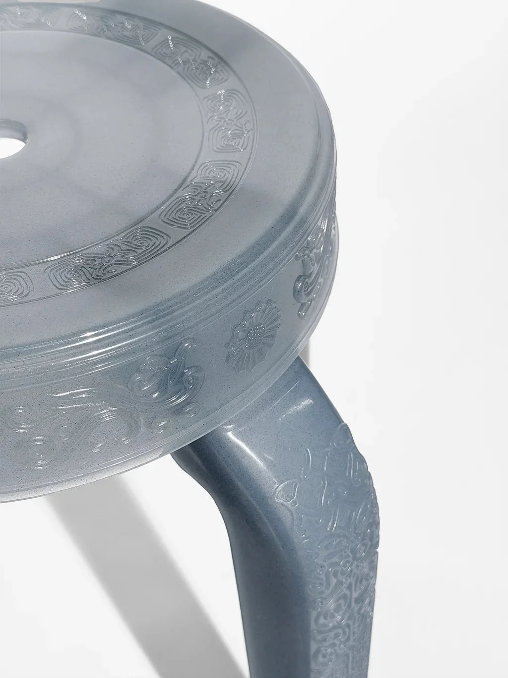 RUMBA BOR Fah Sai blue speckled woven stool made from recycled polypropylene for small Hong Kong apartments.