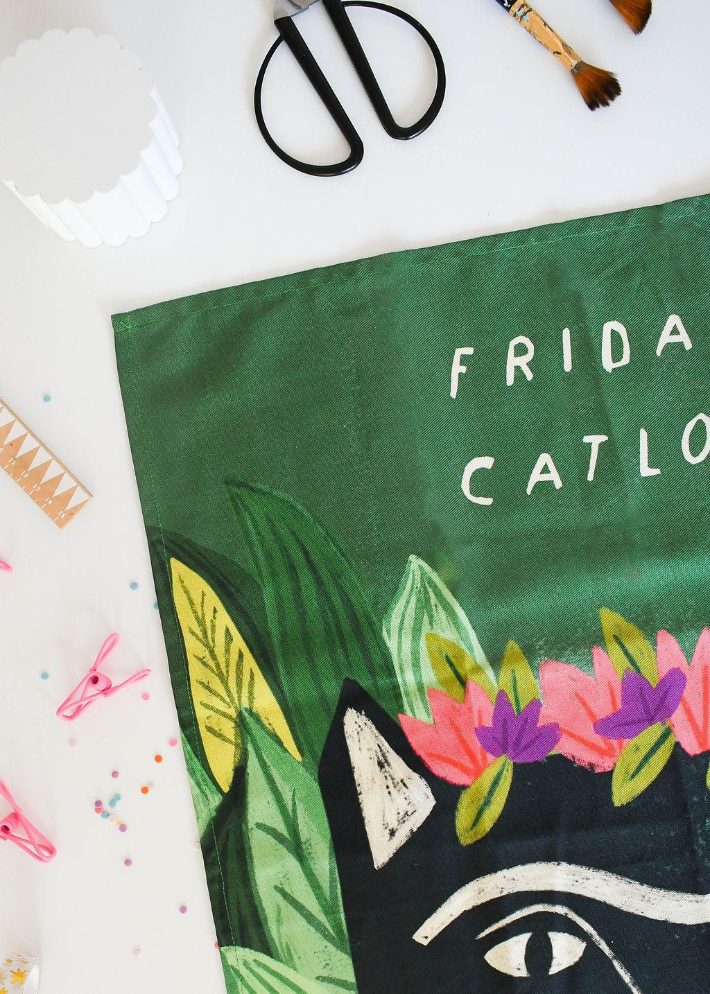 Frida Catlo Cat Tea Towel by NIASKI, 100% cotton Cats in Art kitchen towel and art-inspired home gift for cat lovers at Goosebump Hong Kong
