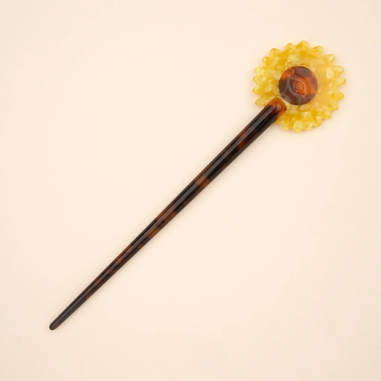 Discover Coucou Suzette Sunflower Hair Stick, a bright French flower hair accessory in glossy cellulose acetate. A thoughtful little gift for flower lovers, curated by Goosebump in Hong Kong.