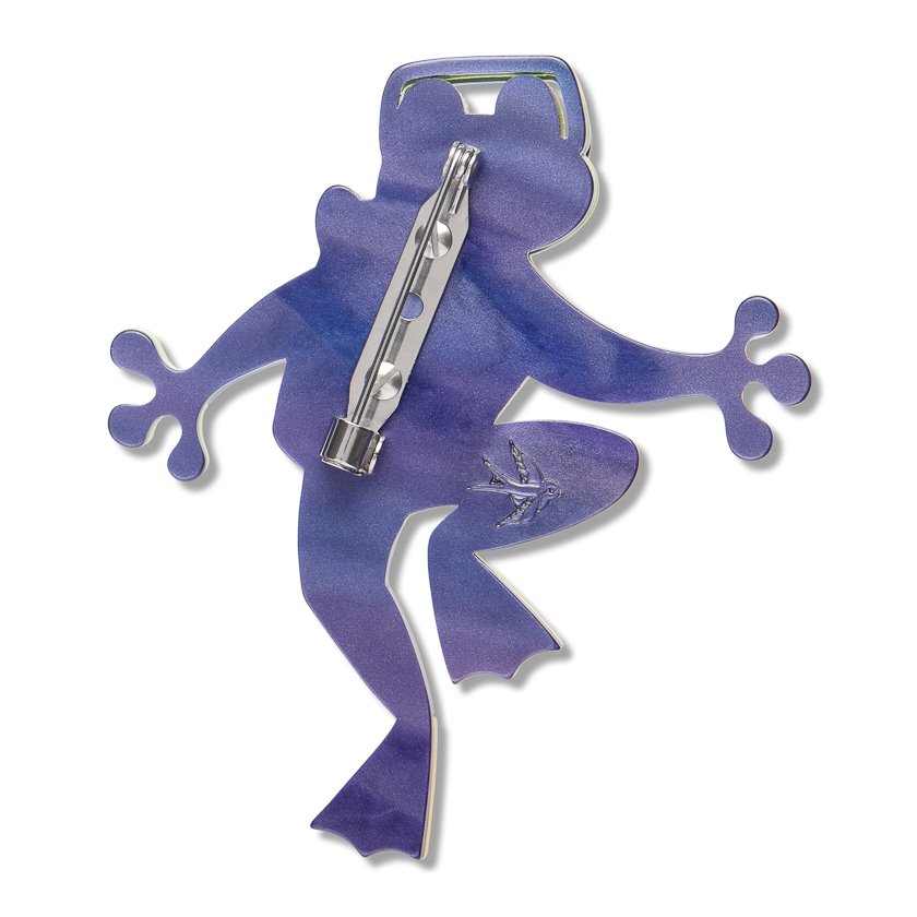 BHEK109 Slick Swimmer Brooch-2.JPG