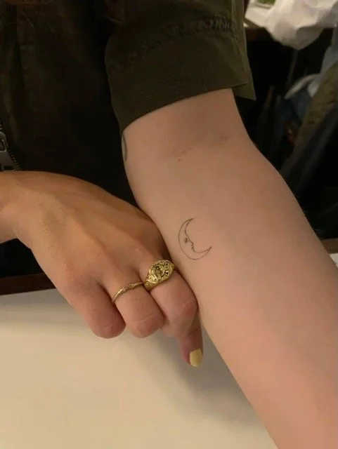 FBBFE7CB-8140-4747-A7A1-76EE975CB34F_1_105_c Medium.jpeg