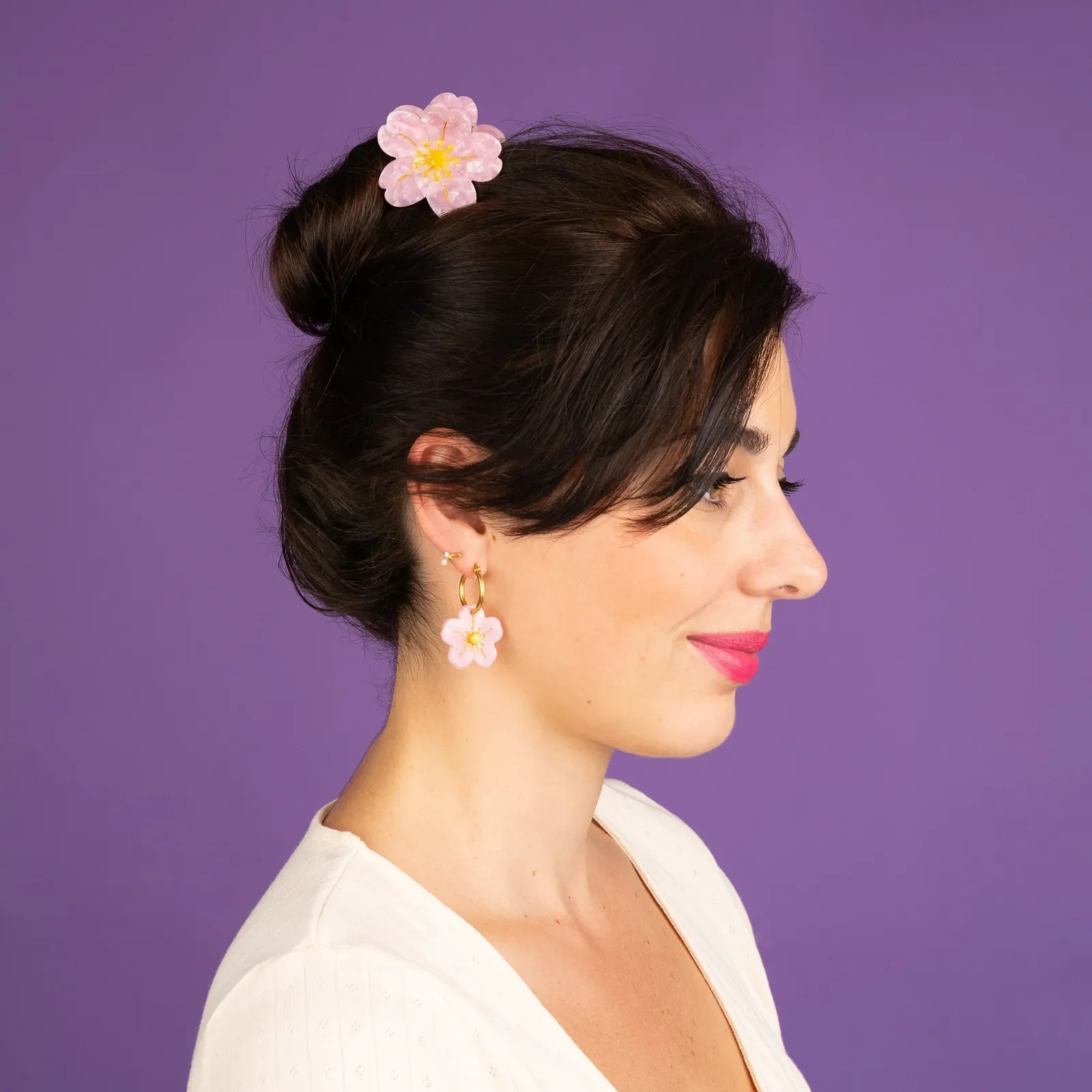 Coucou Suzette Sakura Hair Claw in glossy cellulose acetate, a delicate French flower hair accessory curated by Goosebump.