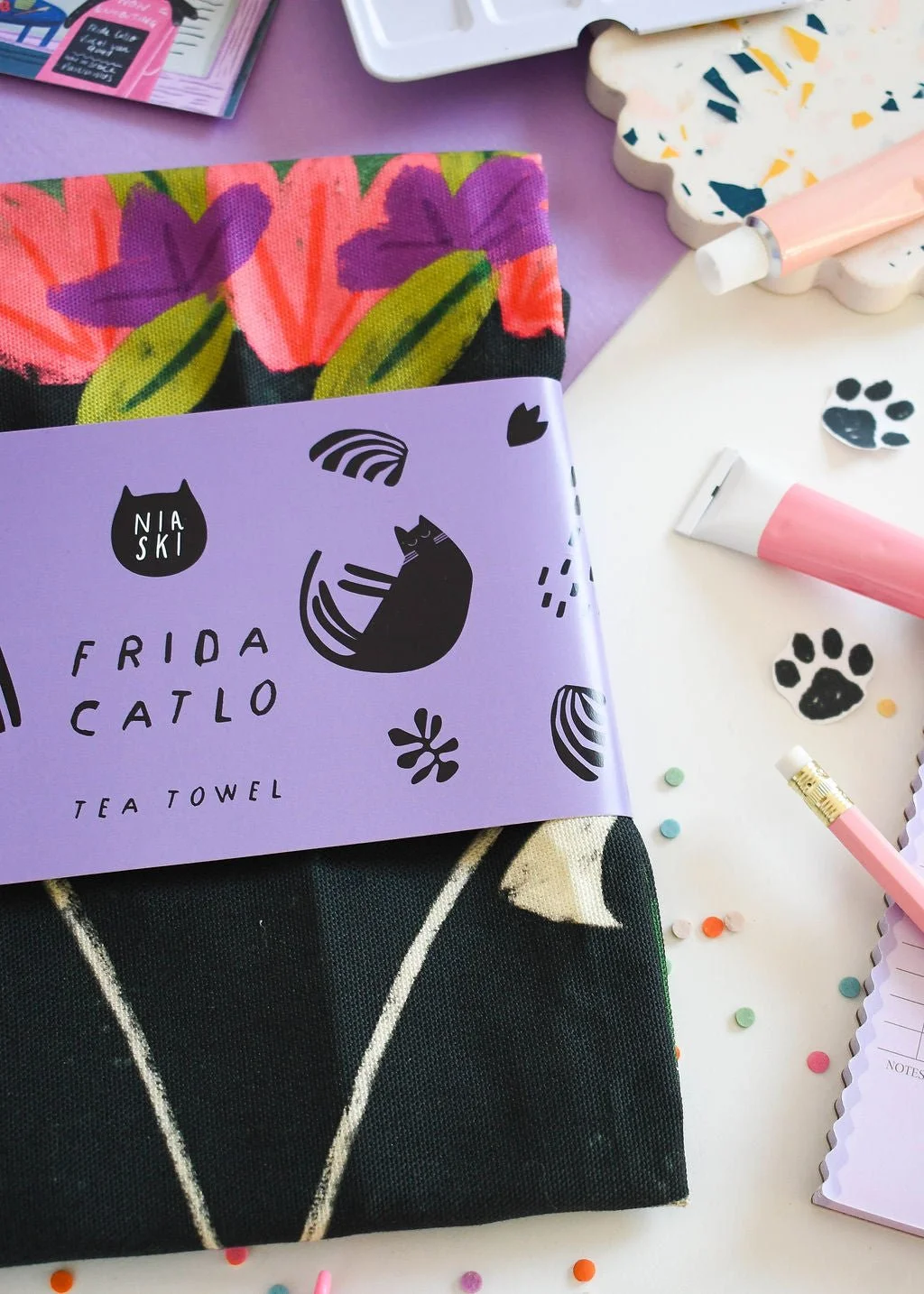 Frida Catlo Cat Tea Towel by NIASKI, 100% cotton Cats in Art kitchen towel and art-inspired home gift for cat lovers at Goosebump Hong Kong