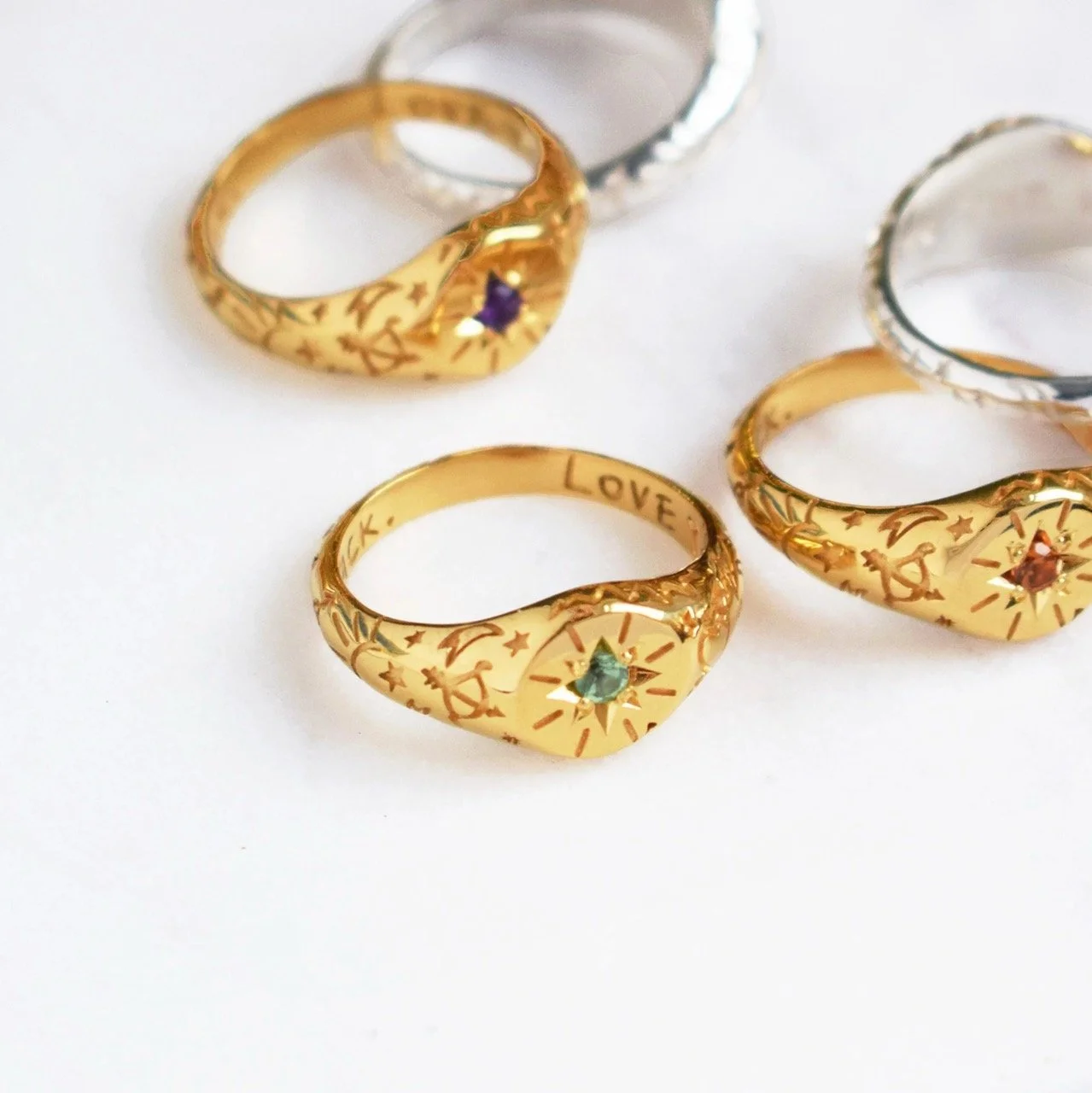 Good Daze To The Moon Ring in 18k gold vermeil with crescent moon motif, UK ring size N½, gift wrapped with Goosebump ring box at Goosebump Hong Kong.