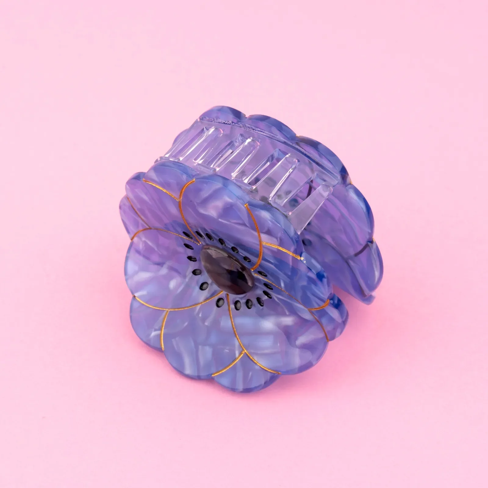 Coucou Suzette Anemone Hair Claw in glossy cellulose acetate, an artistic French flower hair accessory curated by Goosebump.