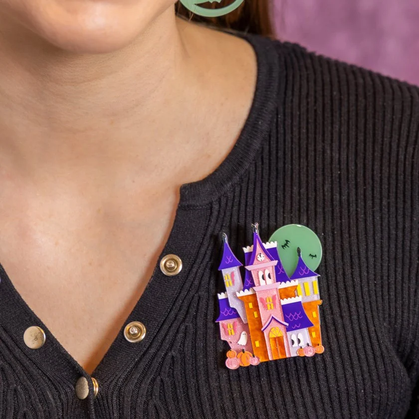 BHEJ106 Haunted Hideaway Brooch (1).JPG