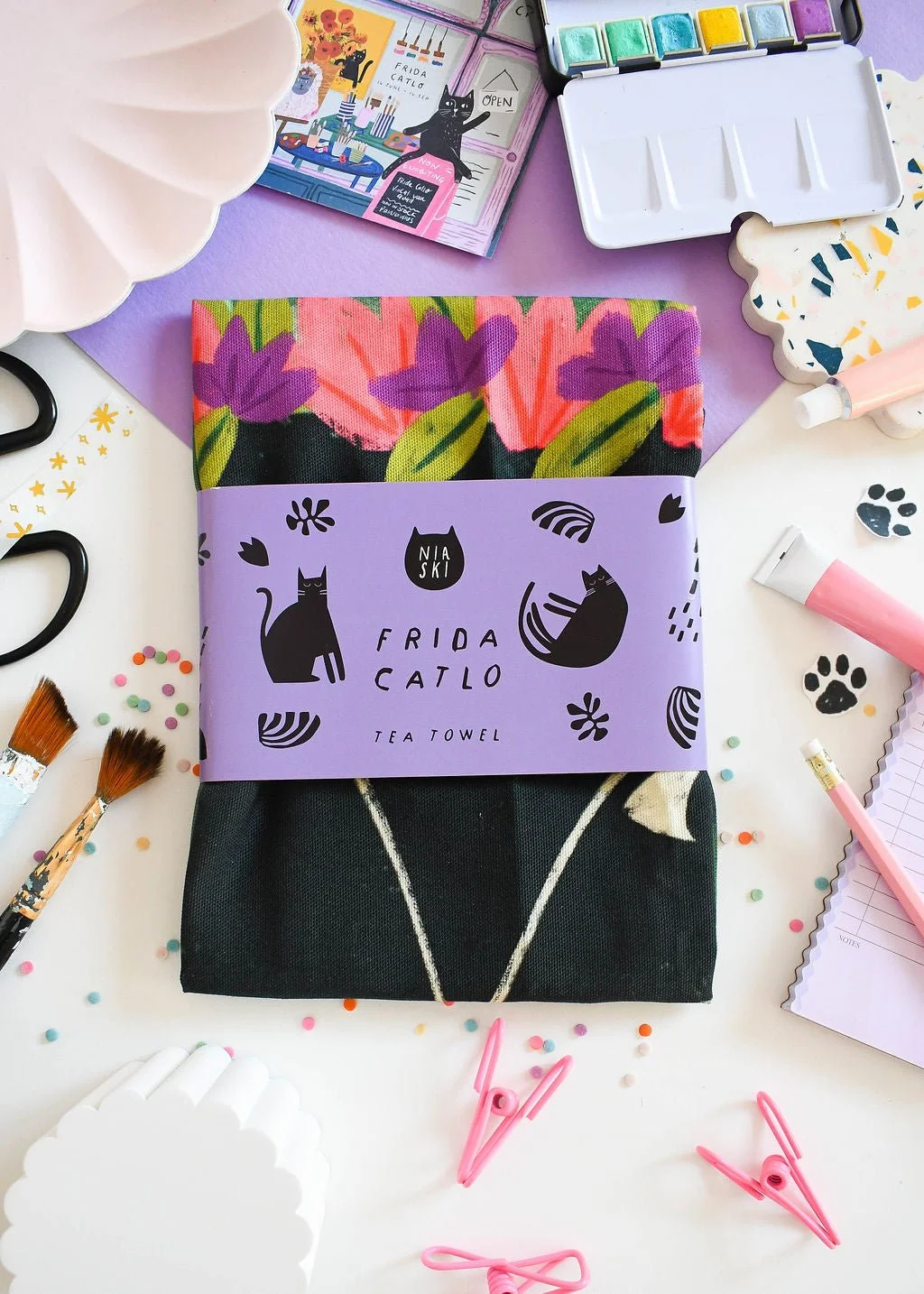 Frida Catlo Cat Tea Towel by NIASKI, 100% cotton Cats in Art kitchen towel and art-inspired home gift for cat lovers at Goosebump Hong Kong