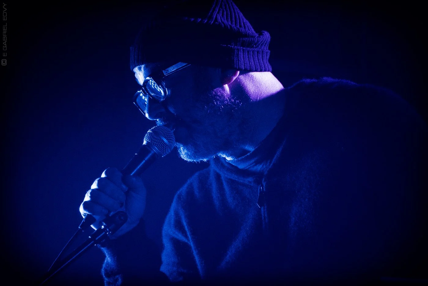 SheWantsRevenge_4565_inet_EGabrielEdvy.jpg