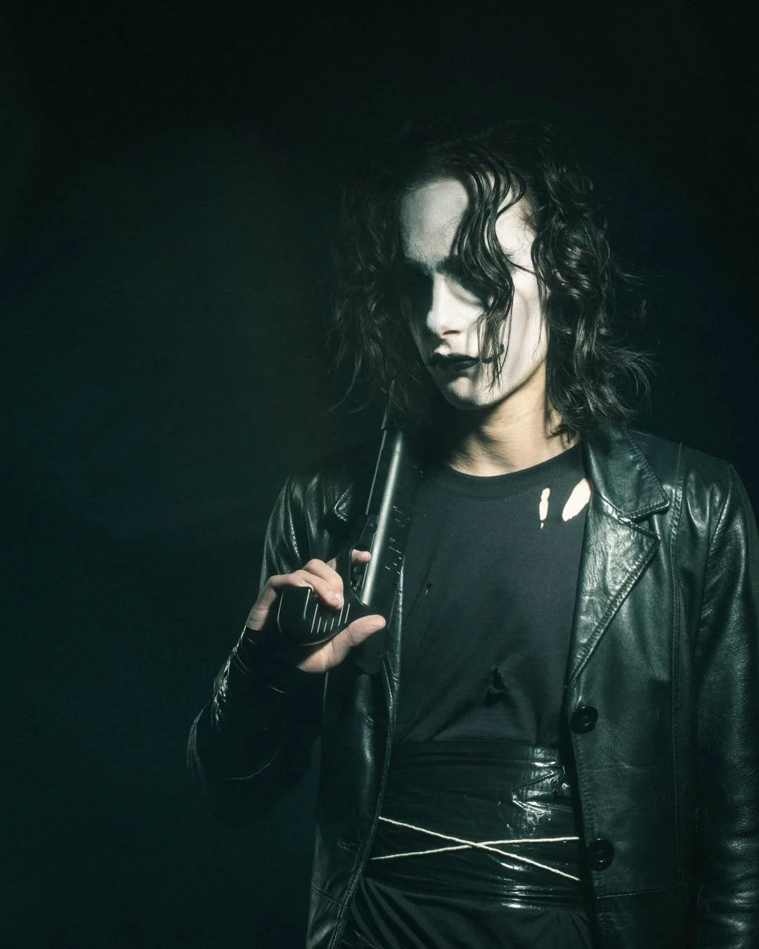 The Crow, Eric Draven 1990s retro cosplay photography in Surrey, UK