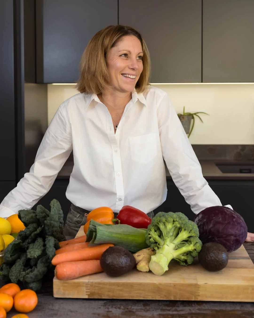 Personal branding photo shoot for Clair Stott nutritionist in Cranleigh, Surrey by Sian T Photography, professional photographer