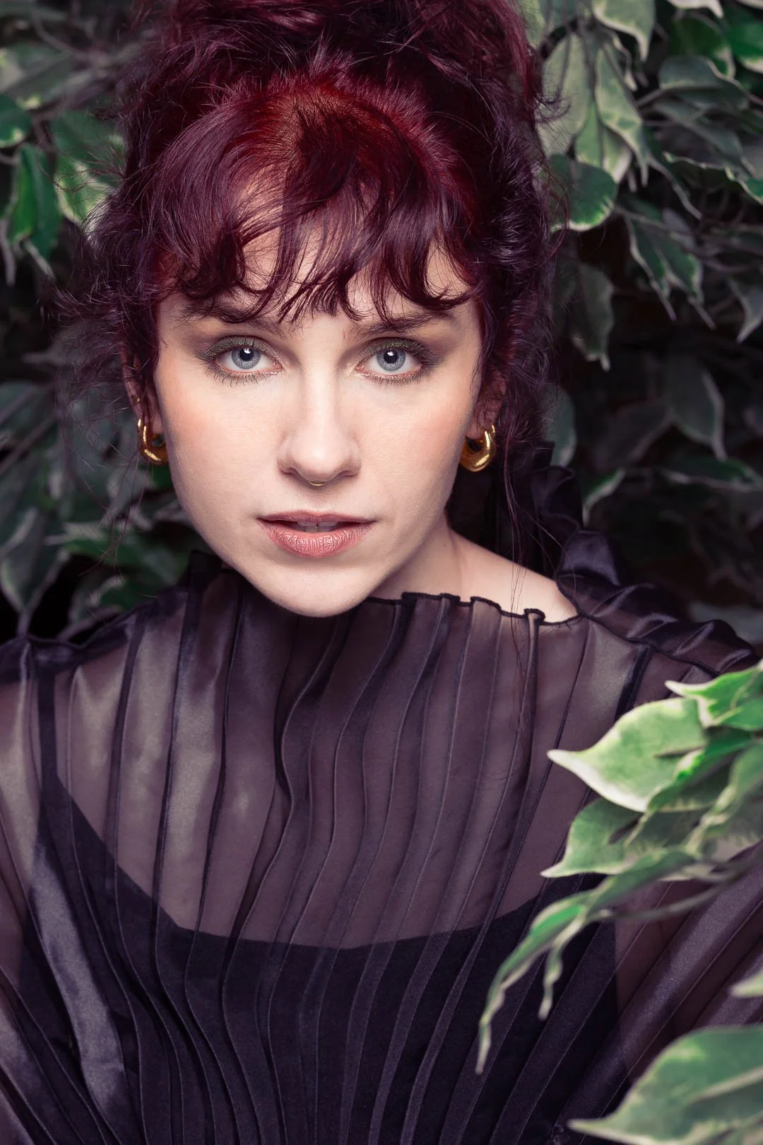 Beauty portrait of Harriet Cutler, London model shot by Sian t Photography fashion photographer