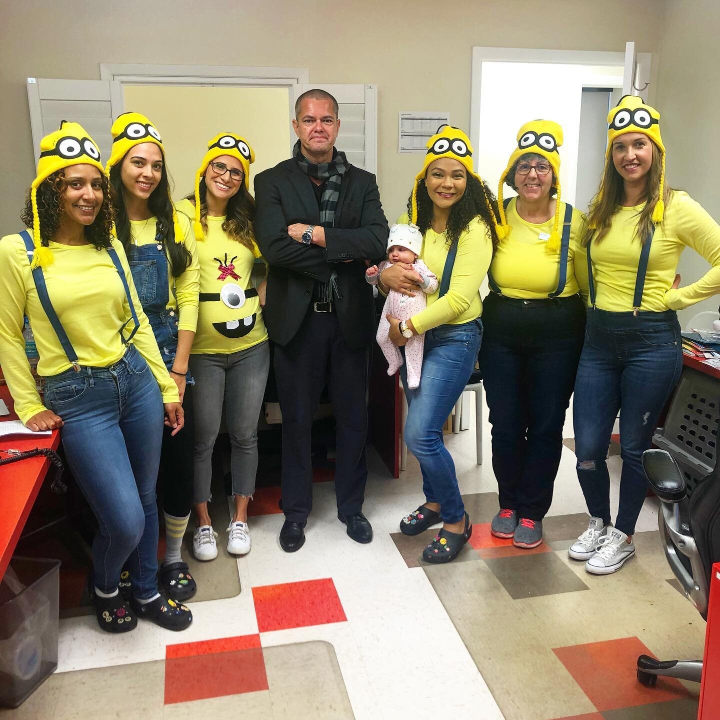 Gru and his minions! We love to dress up here at POBAR! I hope everyone that goes trick-or-treating gets a lot of candy, has fun, and most importantly STAY SAFE! Bundles of love from POBAR and Happy Halloween!!!!! 🎃👻💀🦄 #happyhalloween #drbrocks #
